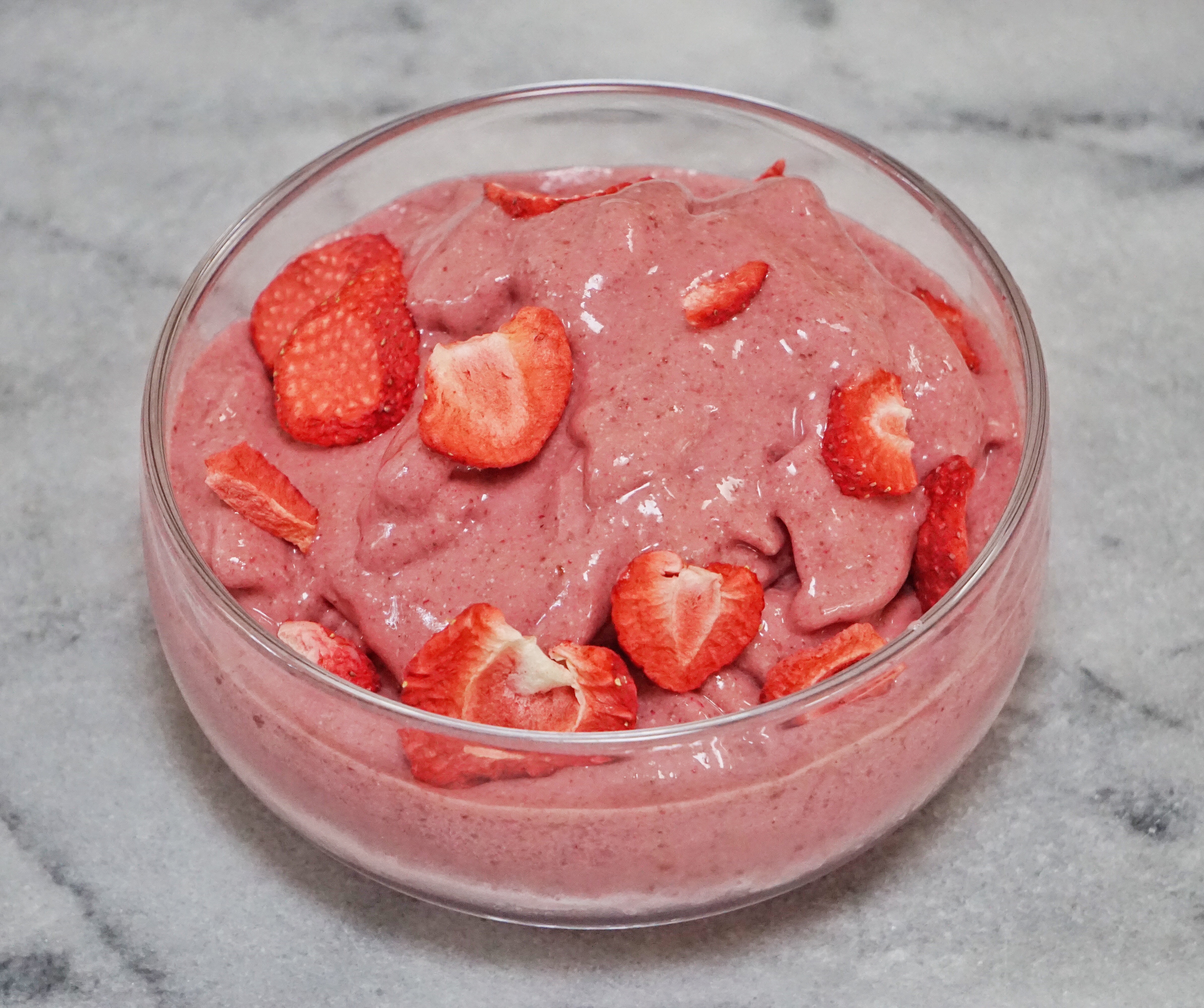 Strawberry Milkshake Smoothie Bowl Leahs Plate - Strawberry 'Milkshake' Smoothie Bowl (Vegan & Paleo)