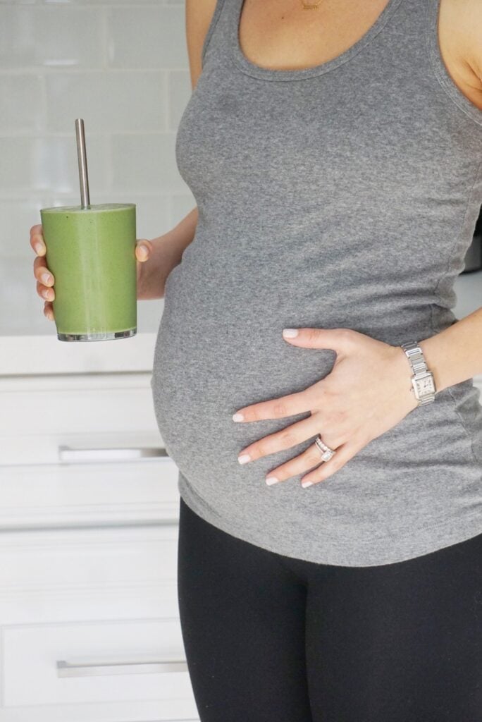 The ULTIMATE Pregnancy Smoothie!